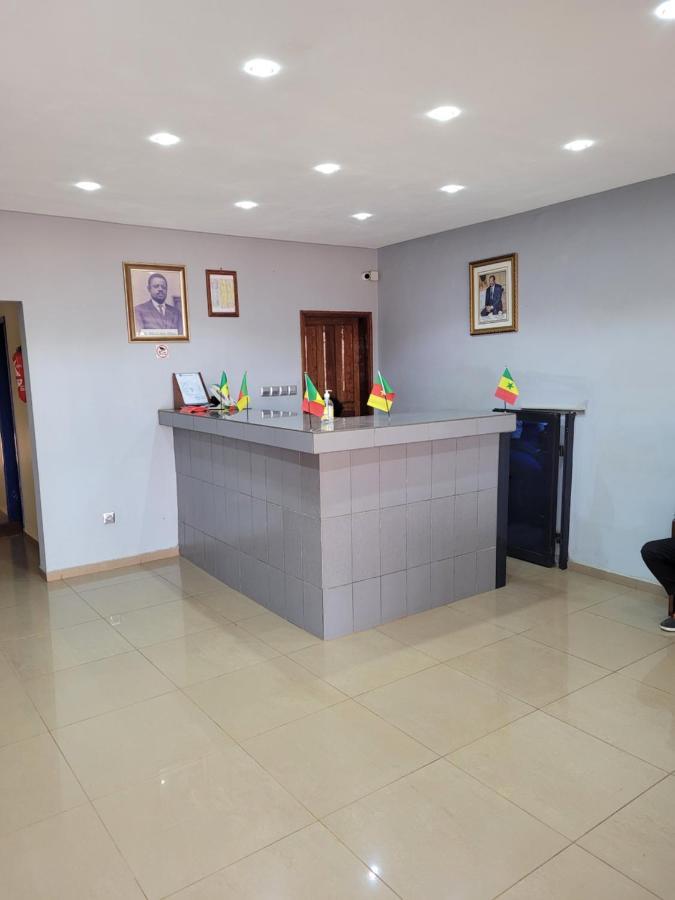 Hôtel Altitel Bafoussam Buitenkant foto