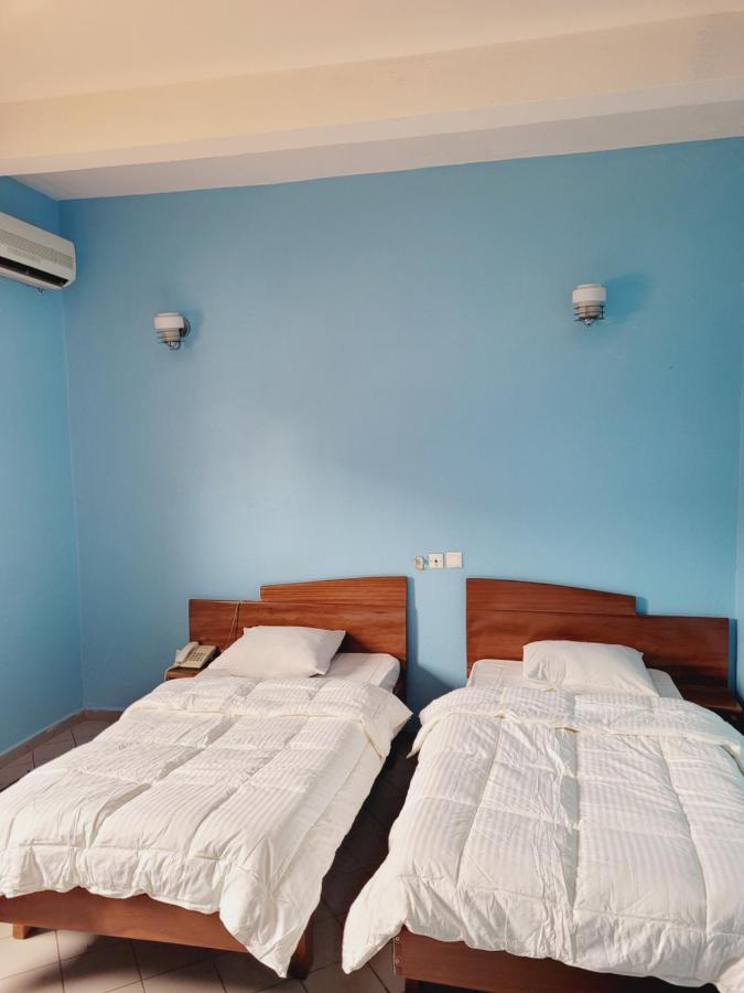 Hôtel Altitel Bafoussam Buitenkant foto