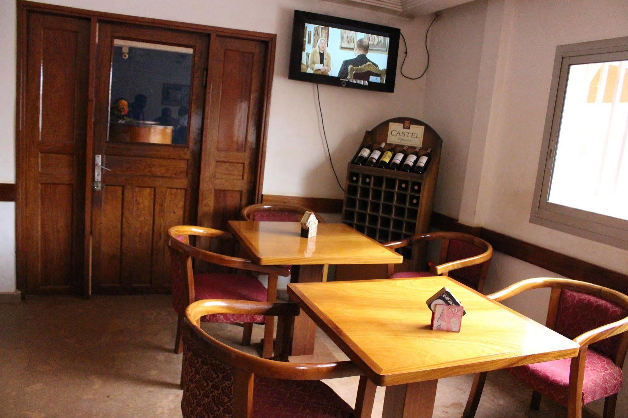Hôtel Altitel Bafoussam Buitenkant foto